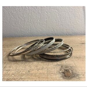 Silver Bangle Bracelet Set